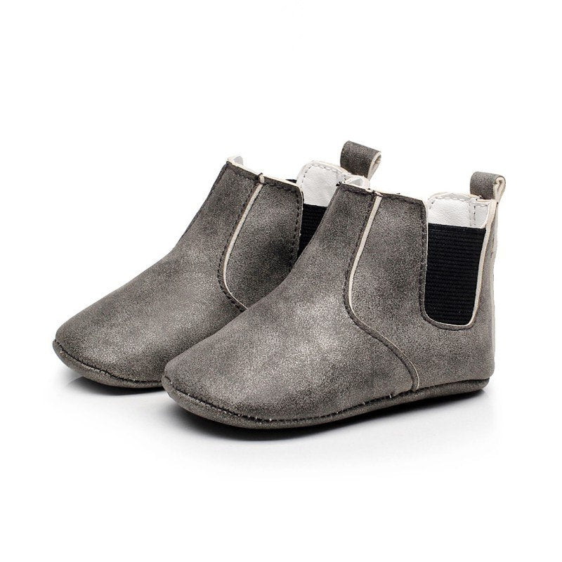 Adorable easy slip on boots for toddlers