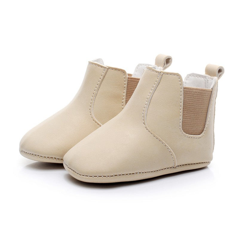 Adorable easy slip on boots for toddlers