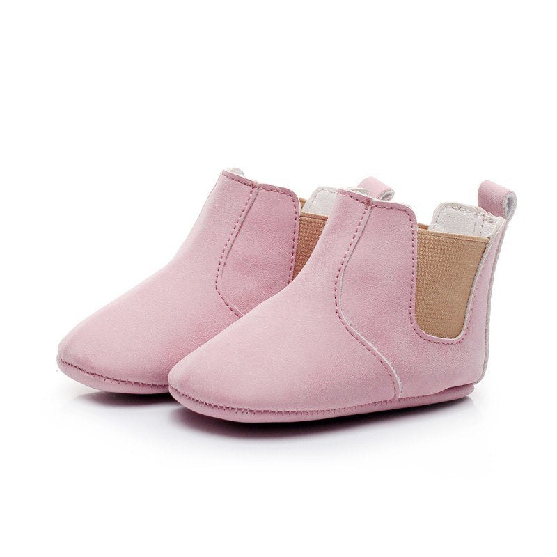 Adorable easy slip on boots for toddlers
