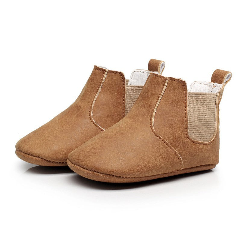 Adorable easy slip on boots for toddlers